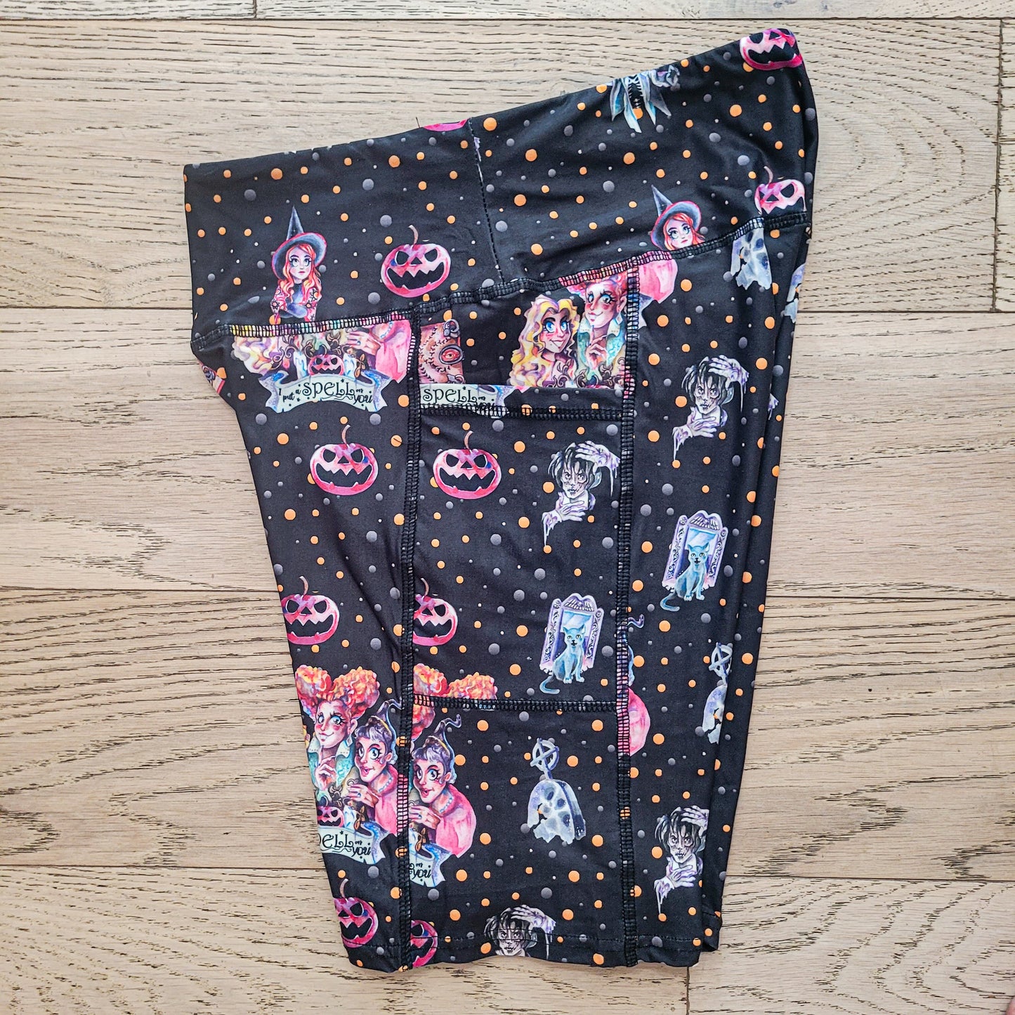 A Bit of Magic (Exclusive) Pocket Biker Shorts - High-quality Handcrafted Vibrant Bike Shorts - - Shorts