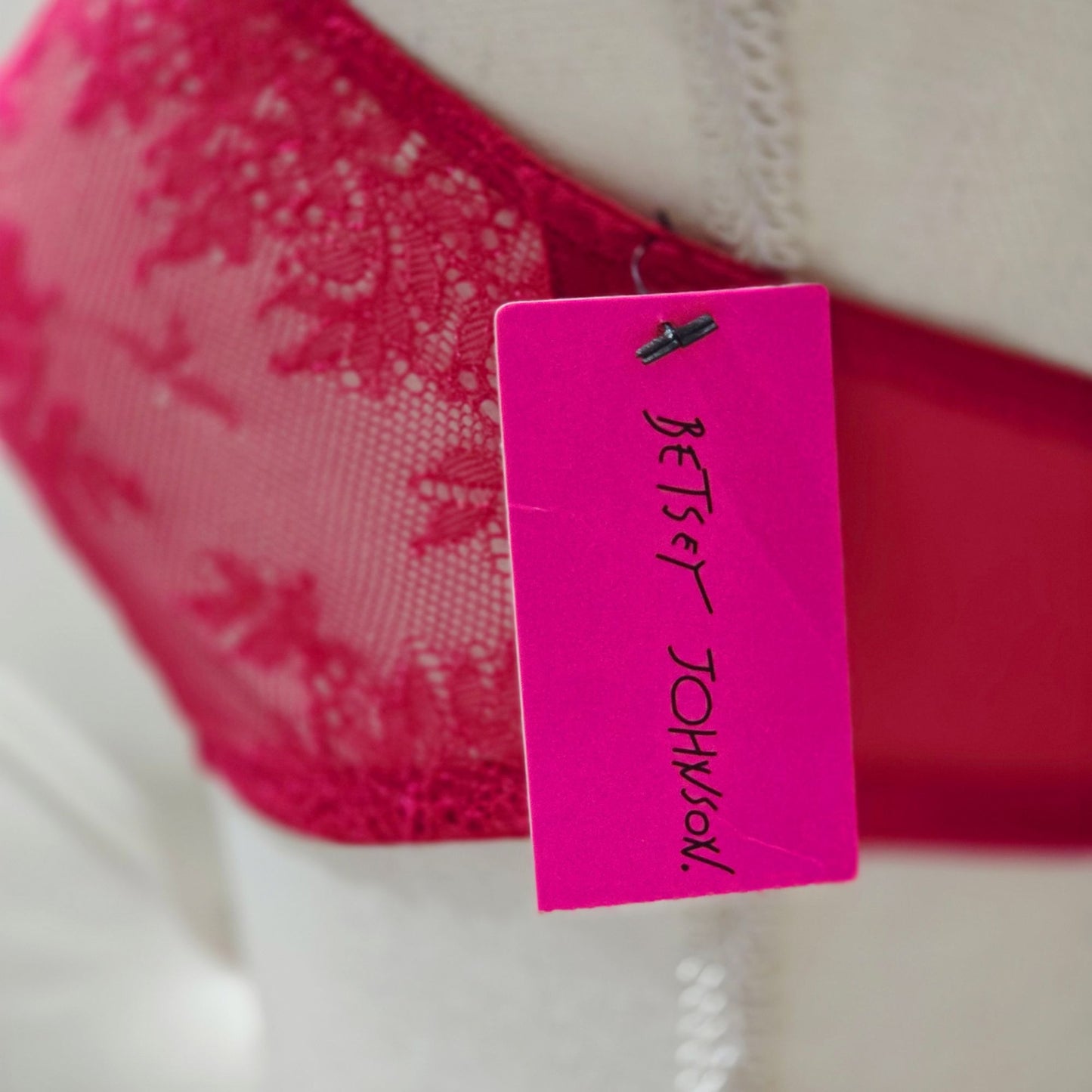 Red Lace Bralette Cut-out Front Floral Pattern Black Center Bow -  - Bras