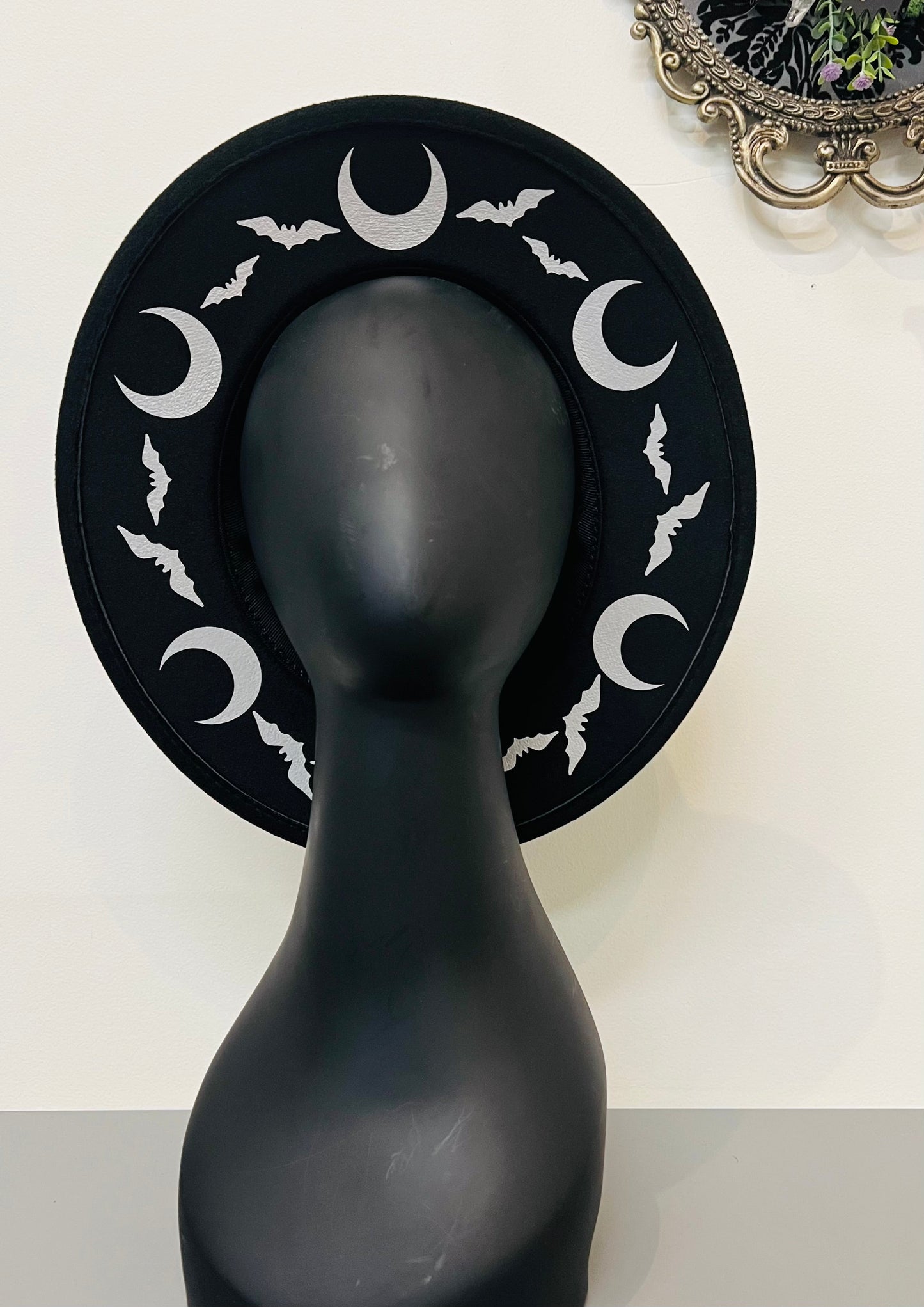 Vegan Felt Wide Brim Hat - Silver Bat moon - -