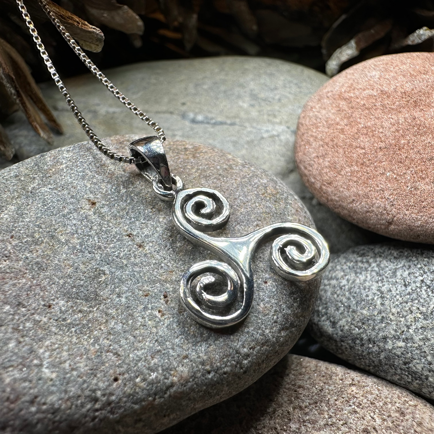 Arwyn Celtic Spiral Necklace -  - Pendant