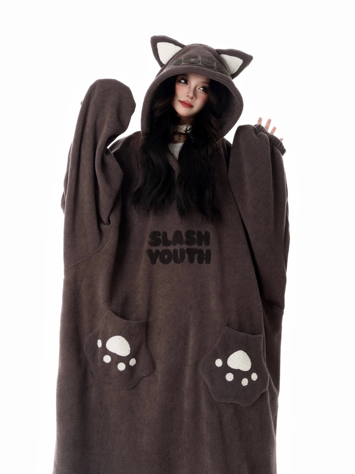 ‘Baby Bear’ Kawaii Fleece Pajama Gown – Cozy Ghost Kitty Loungewear with Bear Paw Print & Pockets -  - Robes