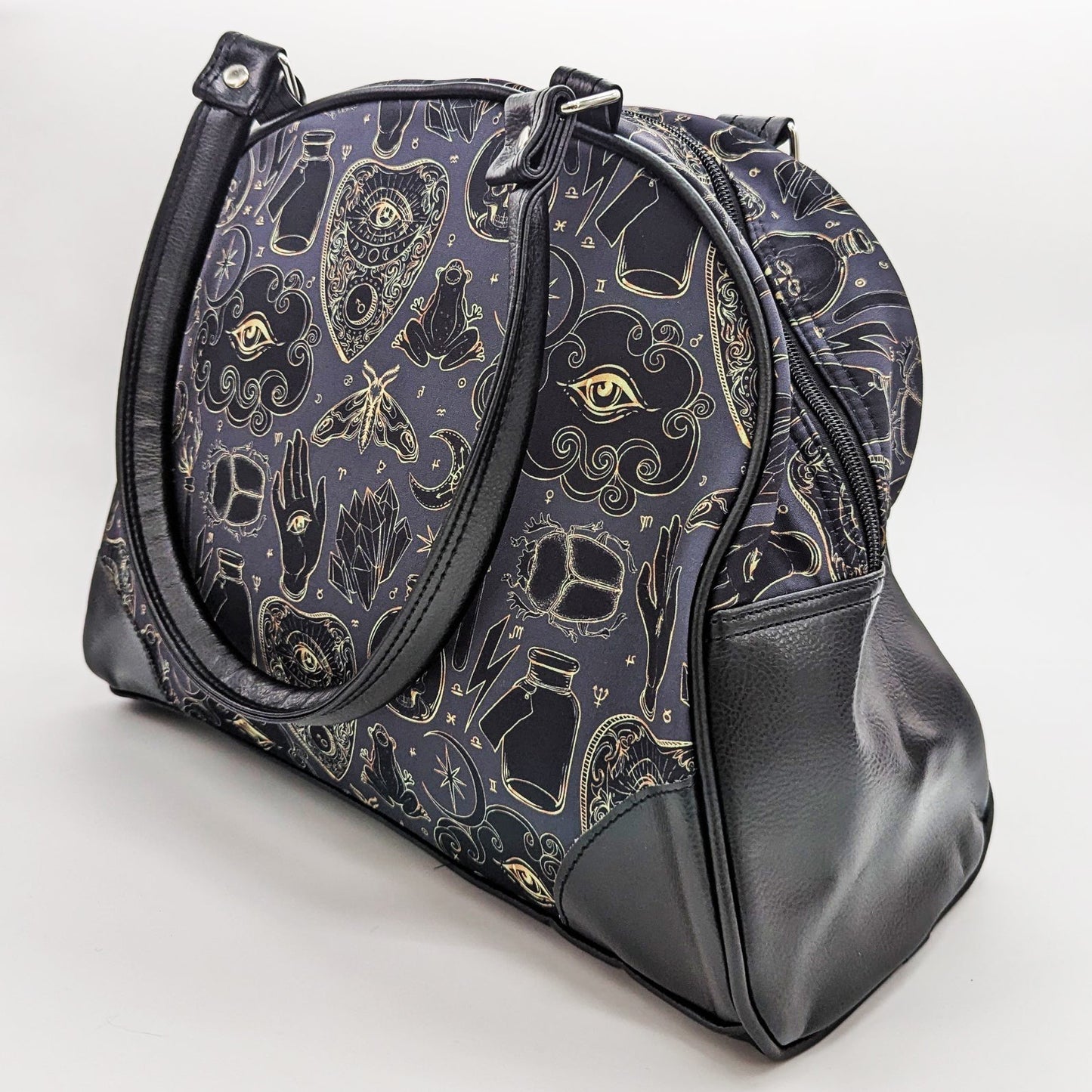 Masonic Esotericism Purse -  - Purse