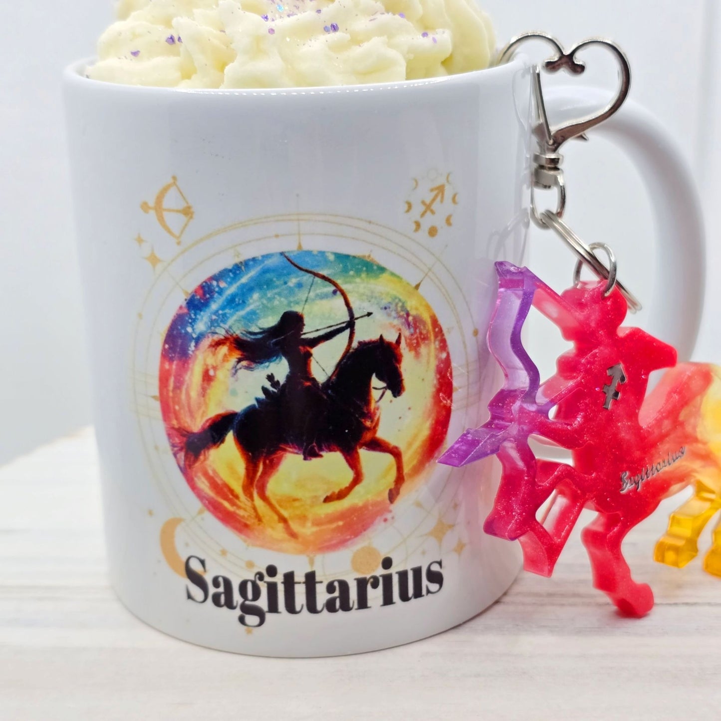 Sagittarius Zodiac Candle Gift Set – 11oz Layered Mug Candle + Resin Keychain