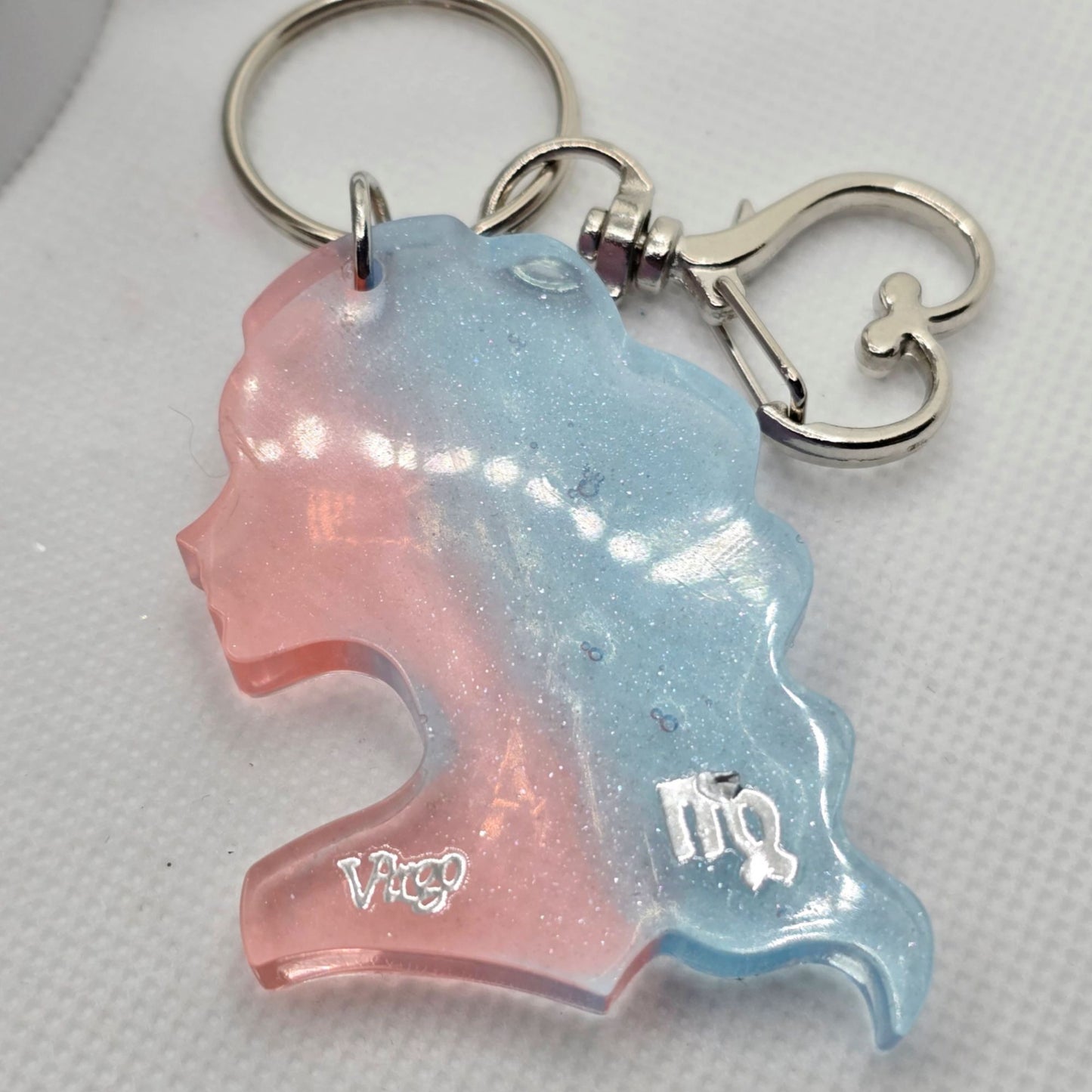 Virgo Zodiac Candle Gift Set – 11oz Mug Candle + Resin Keychain Handmade