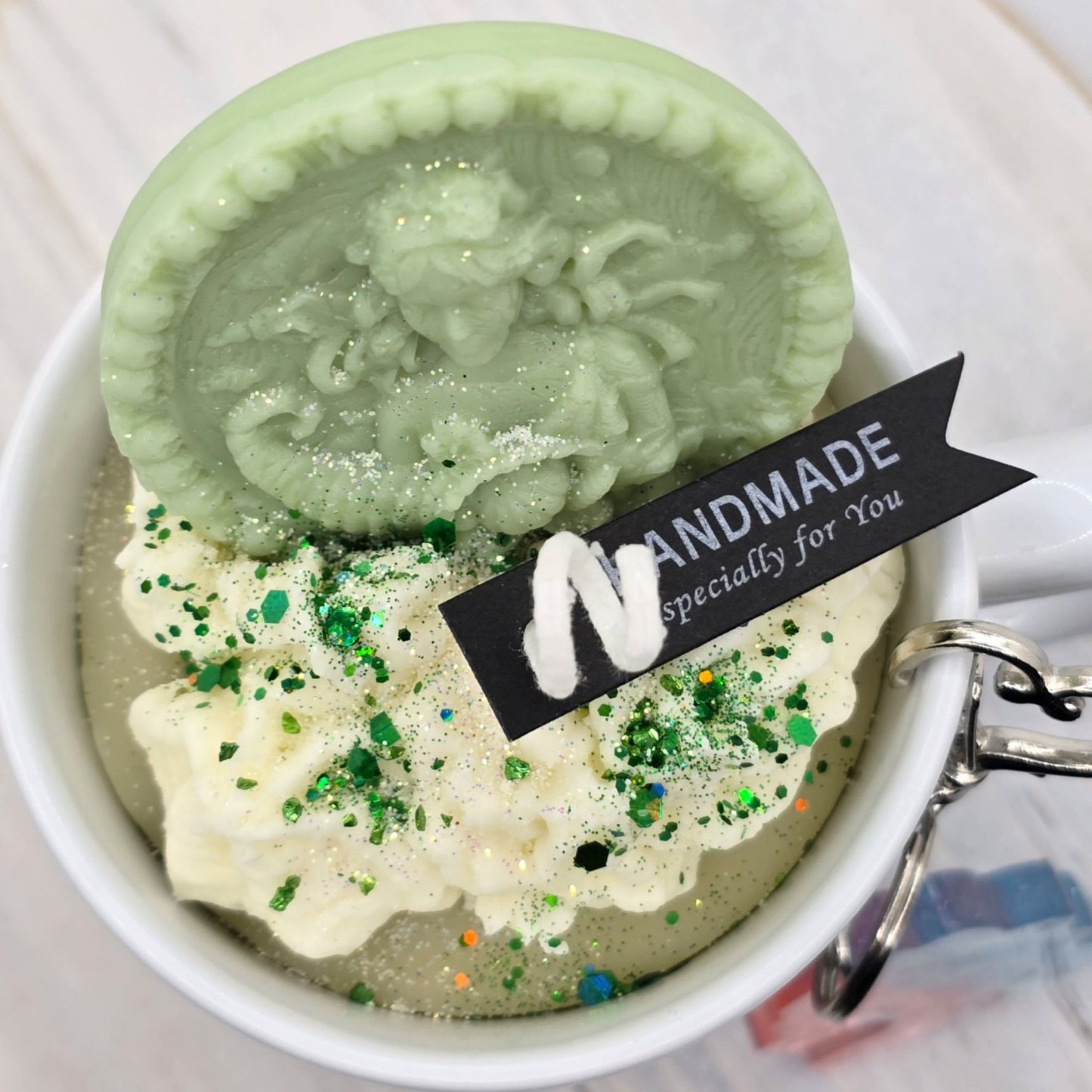 Virgo Zodiac Candle Gift Set – 11oz Mug Candle + Resin Keychain Handmade