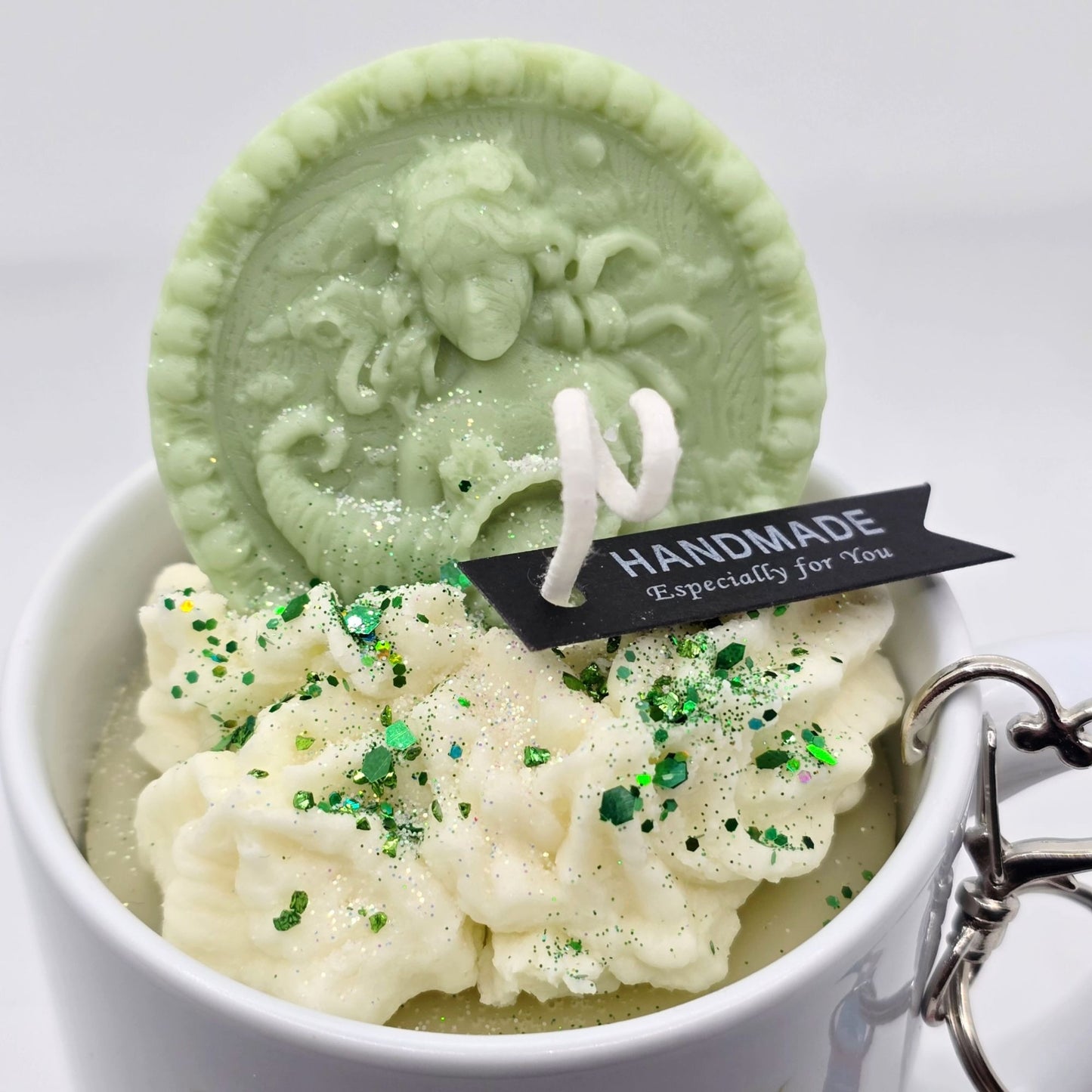 Virgo Zodiac Candle Gift Set – 11oz Mug Candle + Resin Keychain Handmade