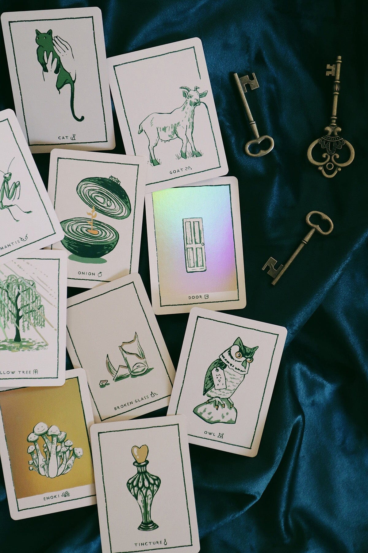 Green Glyphs Oracle - - Oracle Deck
