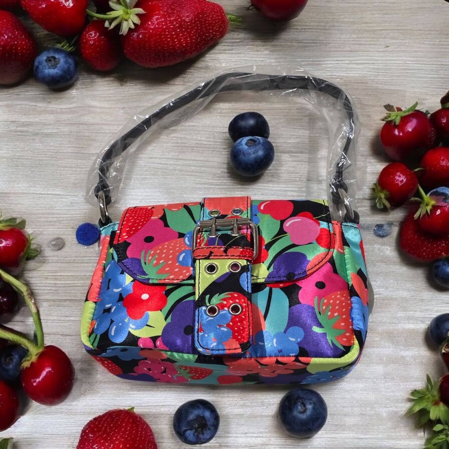 Fruit Print Shoulder Bag With Silver Buckle & Strap Closure -  - Shoulder Bags