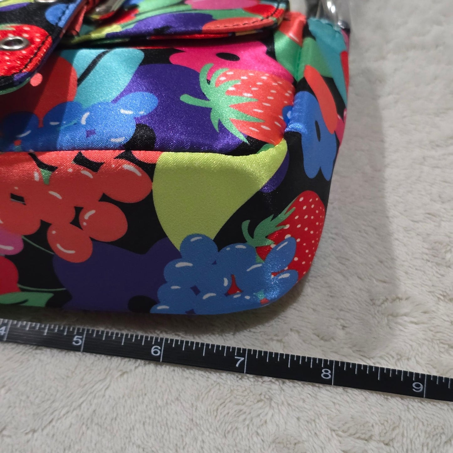 Fruit Print Shoulder Bag With Silver Buckle & Strap Closure -  - Shoulder Bags