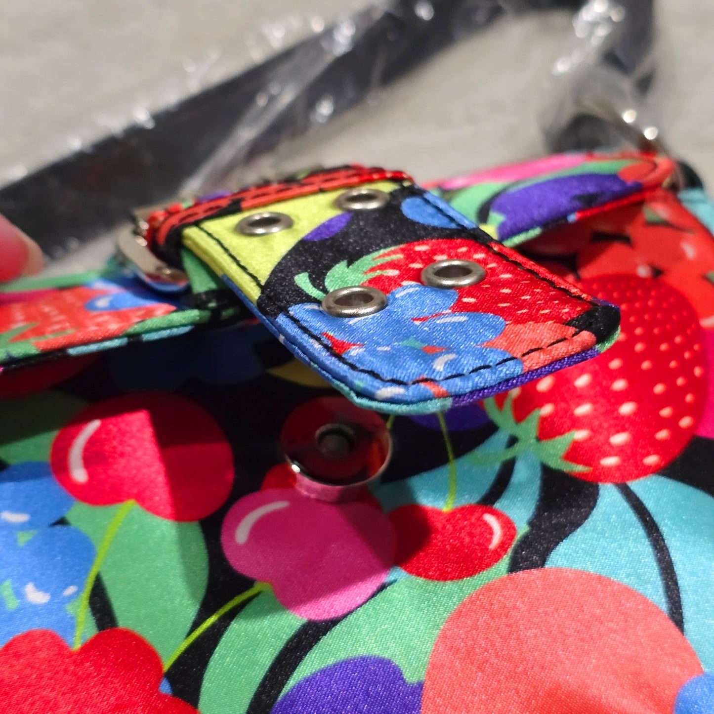 Fruit Print Shoulder Bag With Silver Buckle & Strap Closure -  - Shoulder Bags