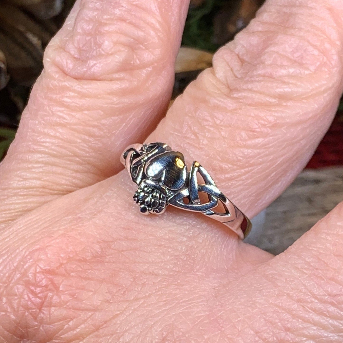 Amrynn Claddagh Ring -  - Ring