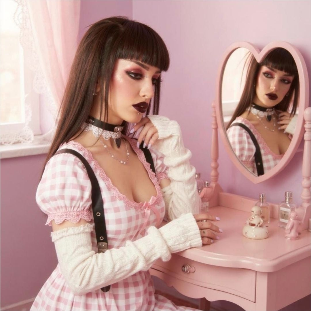 NEW Dolls Kill | Onyx Polished Hearts Lace Choker W/ Vegan Leather & Pearl Chain