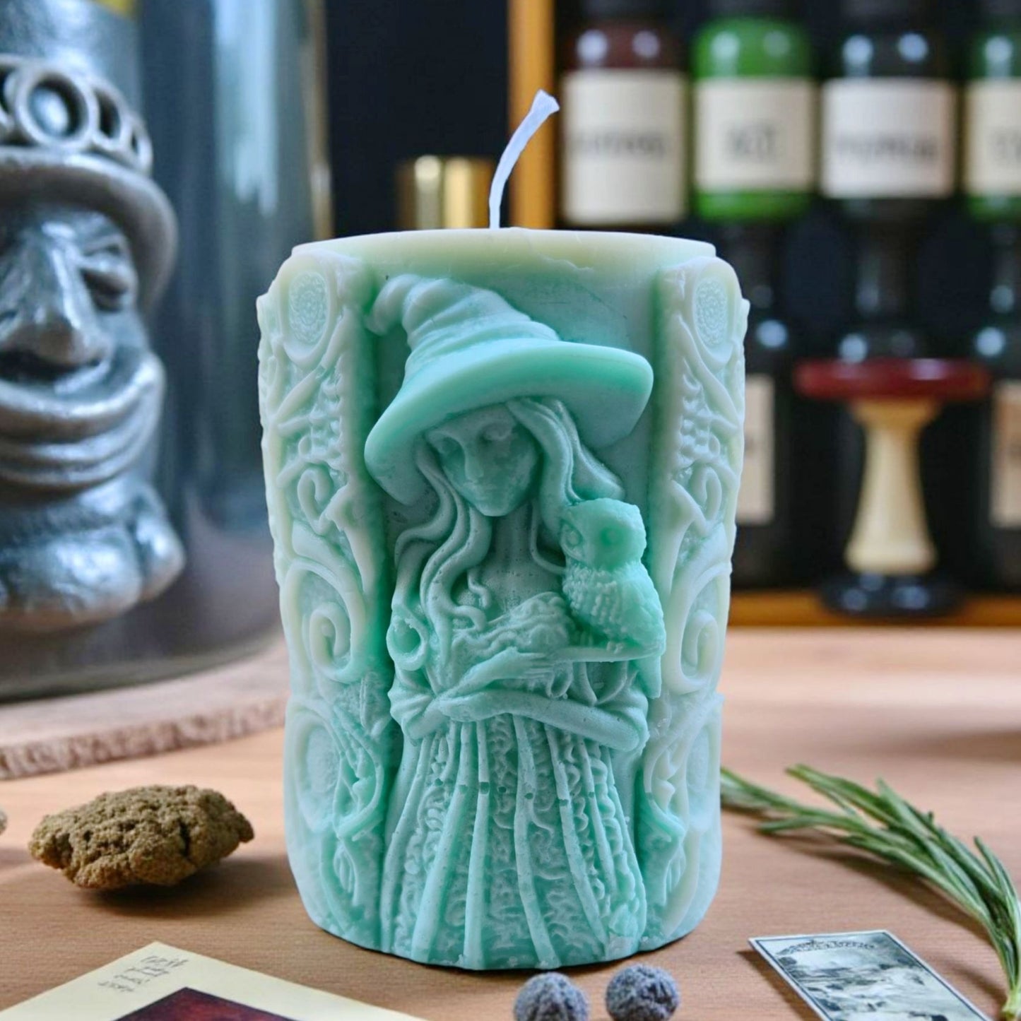 Handmade ✦ Witch & Owl Candle ✦ Vanilla Oatmeal Raisin Soy Wax Gothic Decor