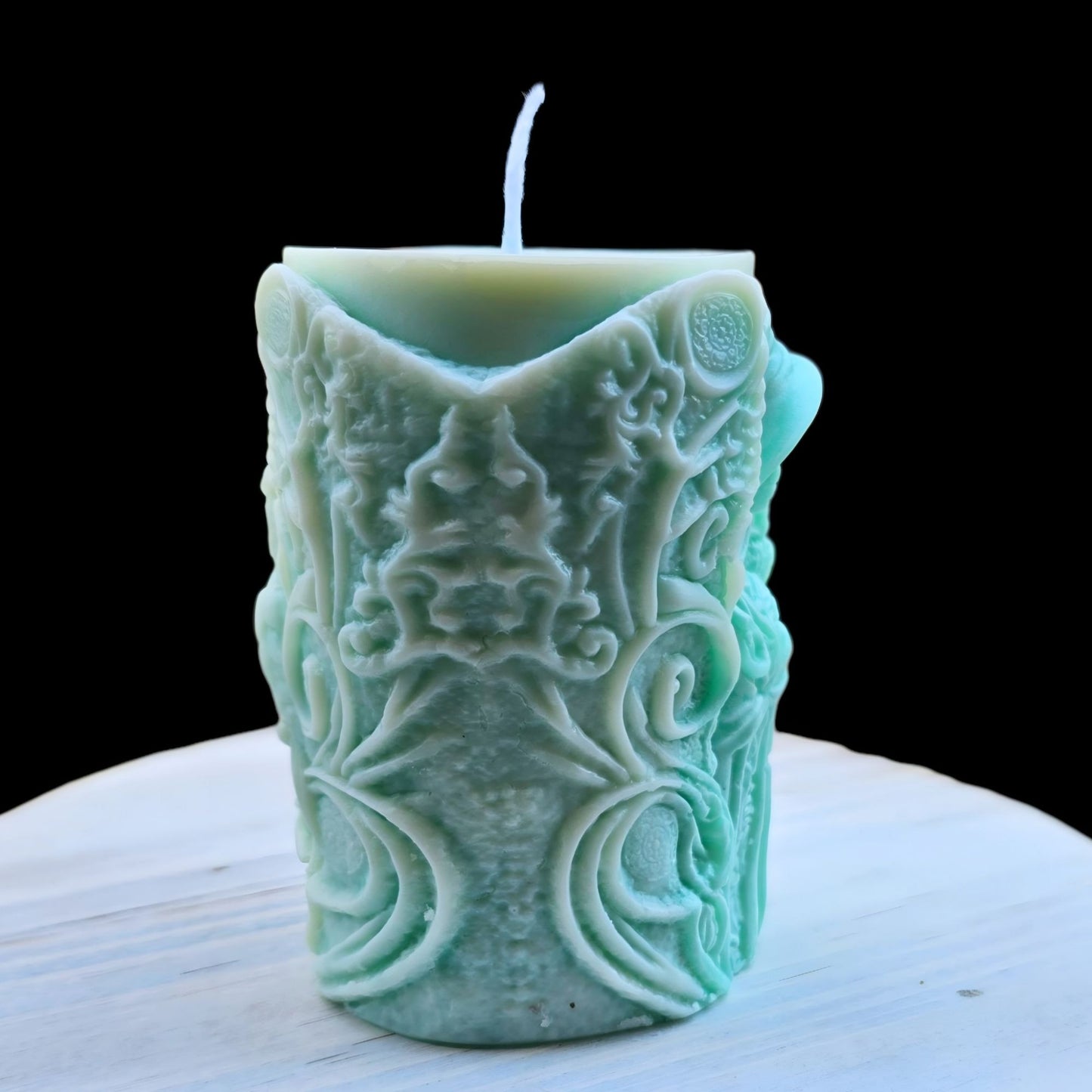 Handmade ✦ Witch & Owl Candle ✦ Vanilla Oatmeal Raisin Soy Wax Gothic Decor