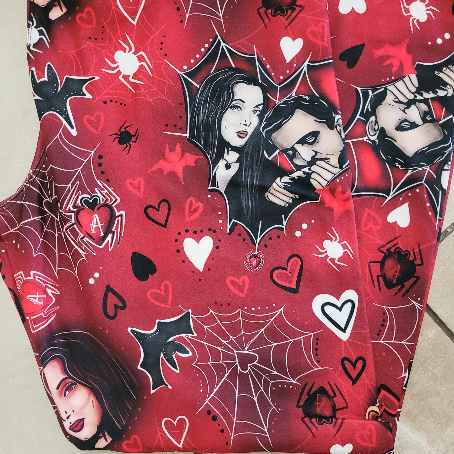 Addams Goals (Semi-Exclusive) - Addams Family Gothic Valentine's Day Love High-quality Handcrafted Vibrant Leggings - - Leggings