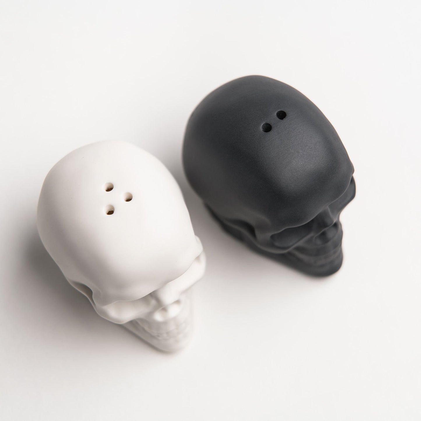 Skullistic Porcelain Skull Salt & Pepper Shaker Set -  - Condiment Shakers