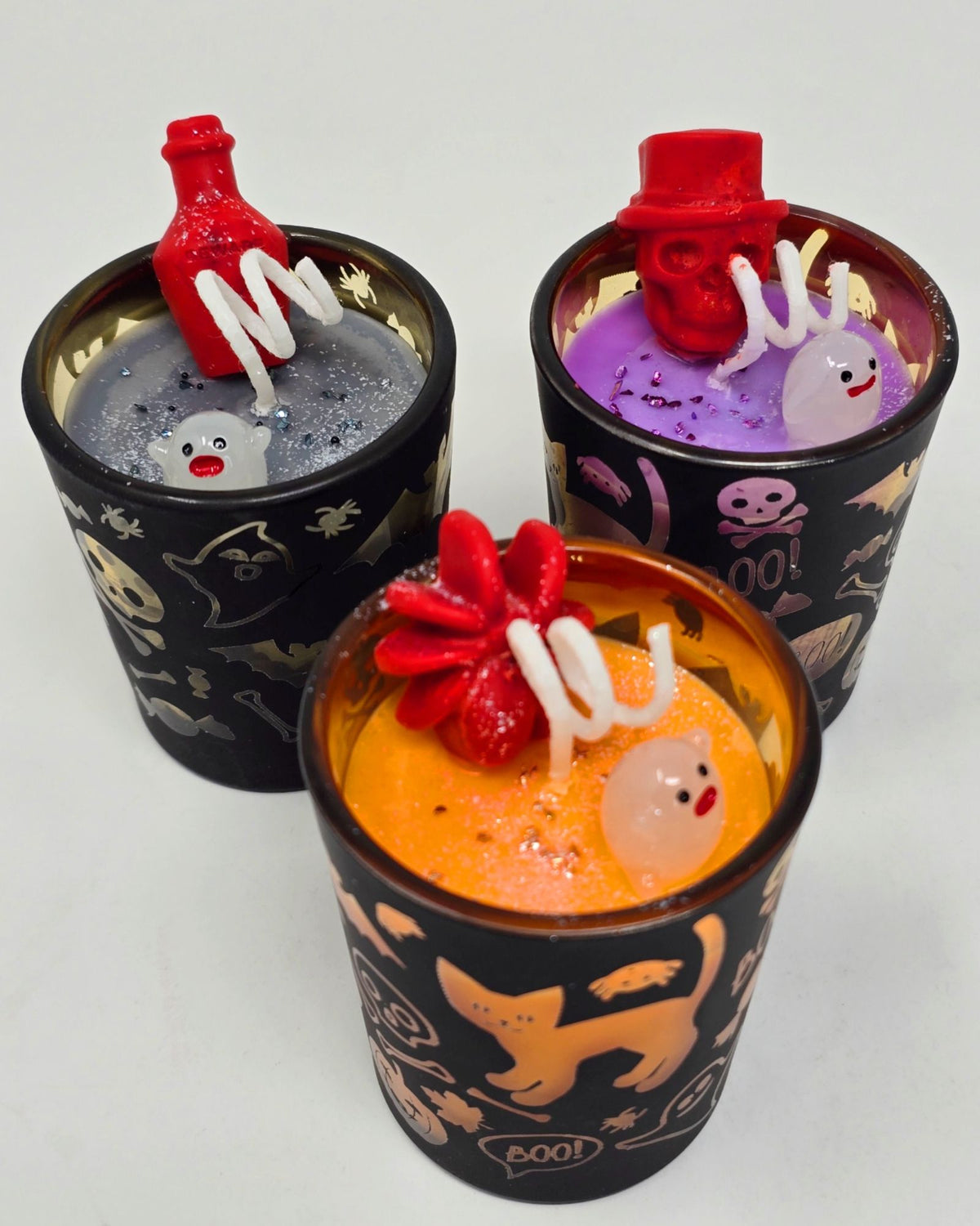 Artisan One Moon Flame Ghouls Night Out Halloween Pumpkin Shot Glass Candle Set