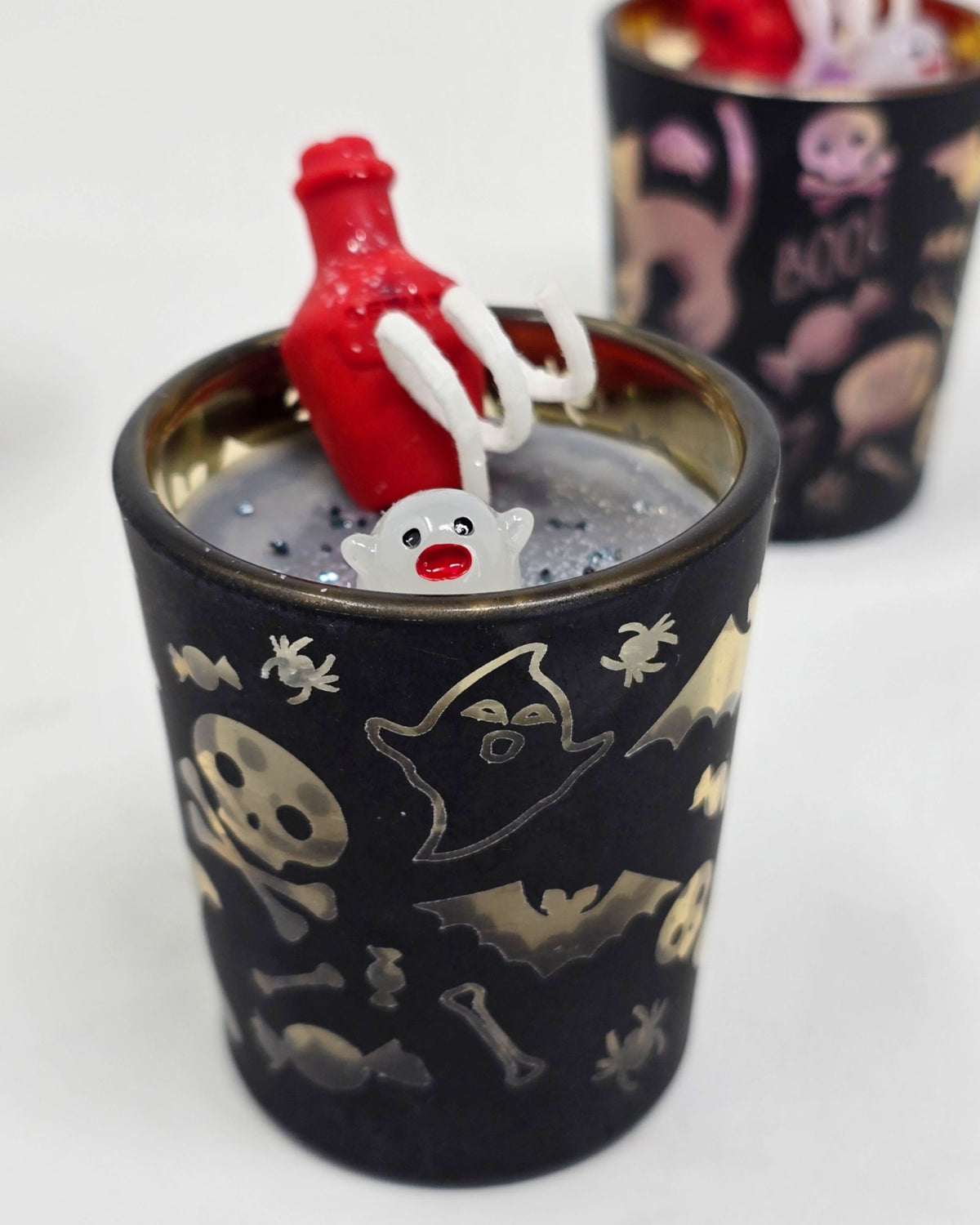 Artisan One Moon Flame Ghouls Night Out Halloween Pumpkin Shot Glass Candle Set