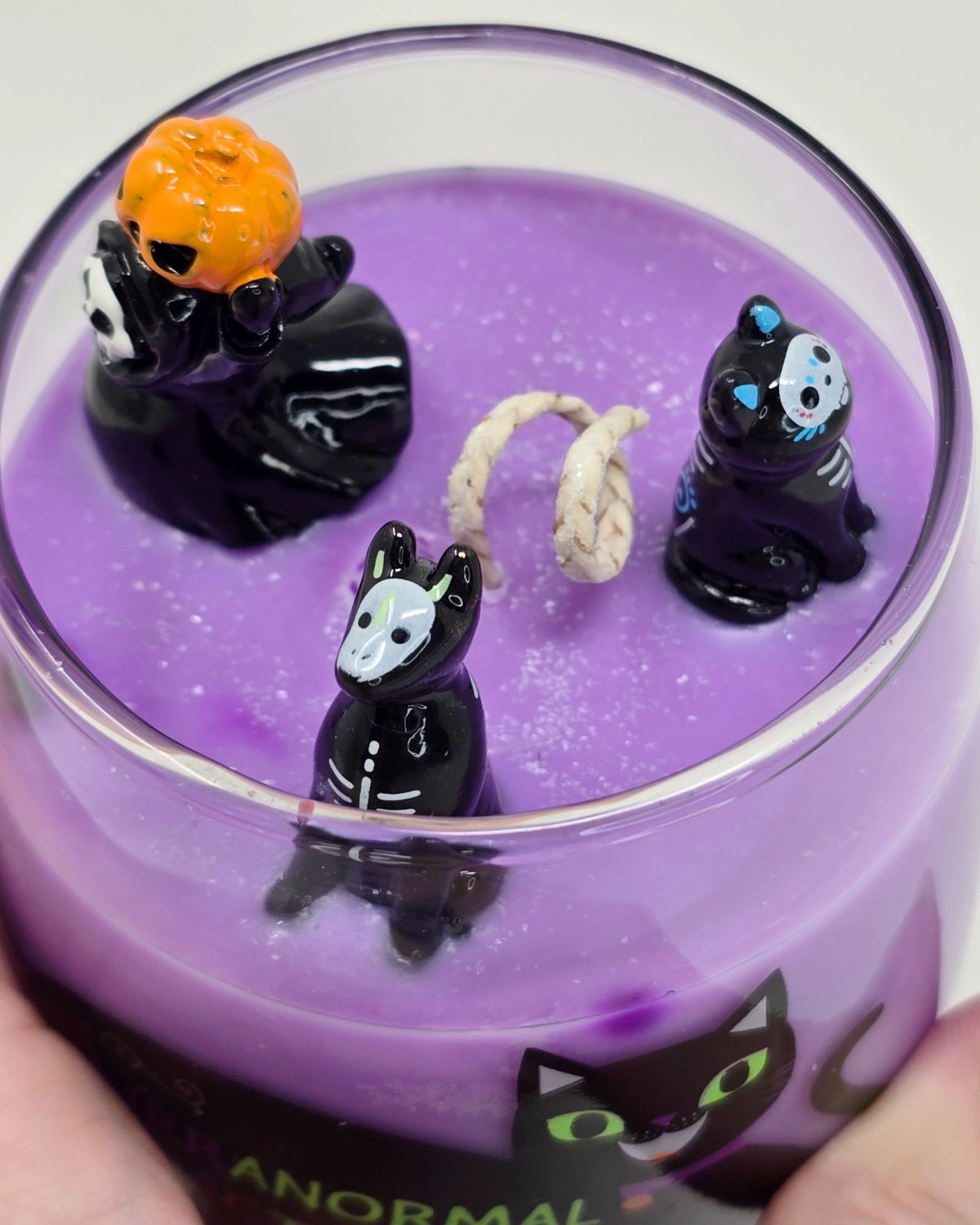 Artisan One Moon Flame Purr-fect Haunt Chamomile Lavender Wine Glass Candle