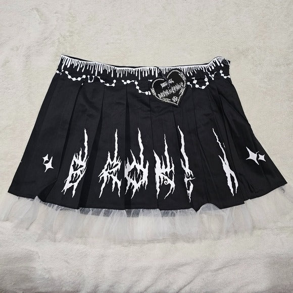 Damaged Damsel Pleated Skirt | Black & White High Waist Pleated - Broken Brainz - Mini Skirts