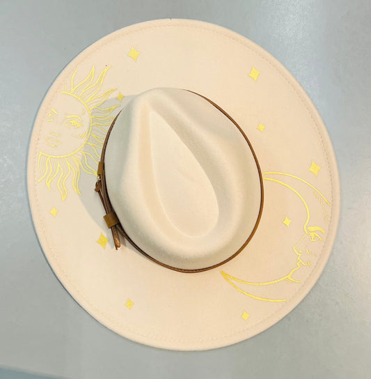 Fox & Fable - Vegan Felt Wide Brim Hat - XL Brim - Cream - Golden Sun & Moon -  - 