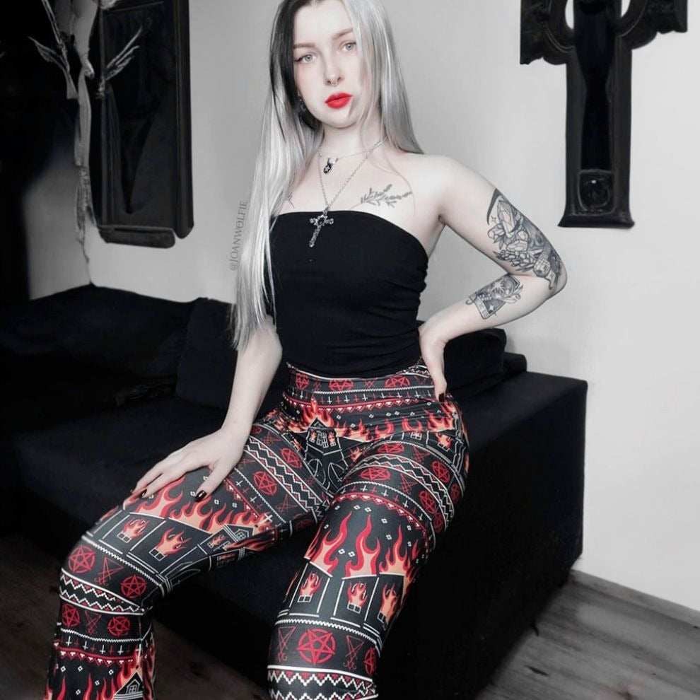 Burn Baby Burn Hellz Bellz Flarez Hellfire & Pentagram Design M