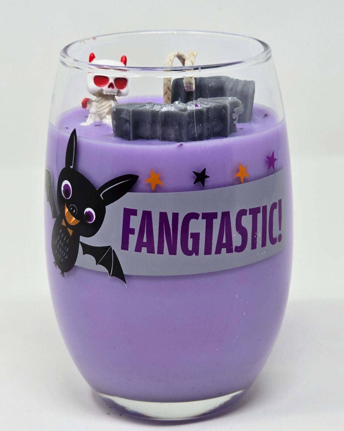 Artisan One Moon Flame Bite Night Fangtastic Cherry Wine Glass Candle
