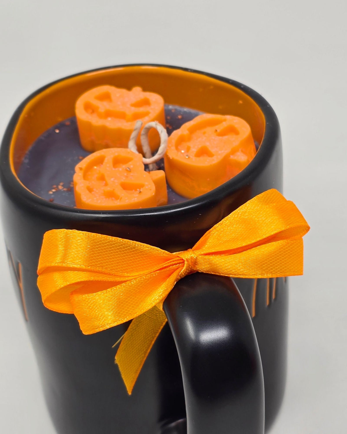Artisan One Moon Flame Rae Dunn Happy Halloween Mug Candle Coffee Cake Creamy Vanilla 18oz