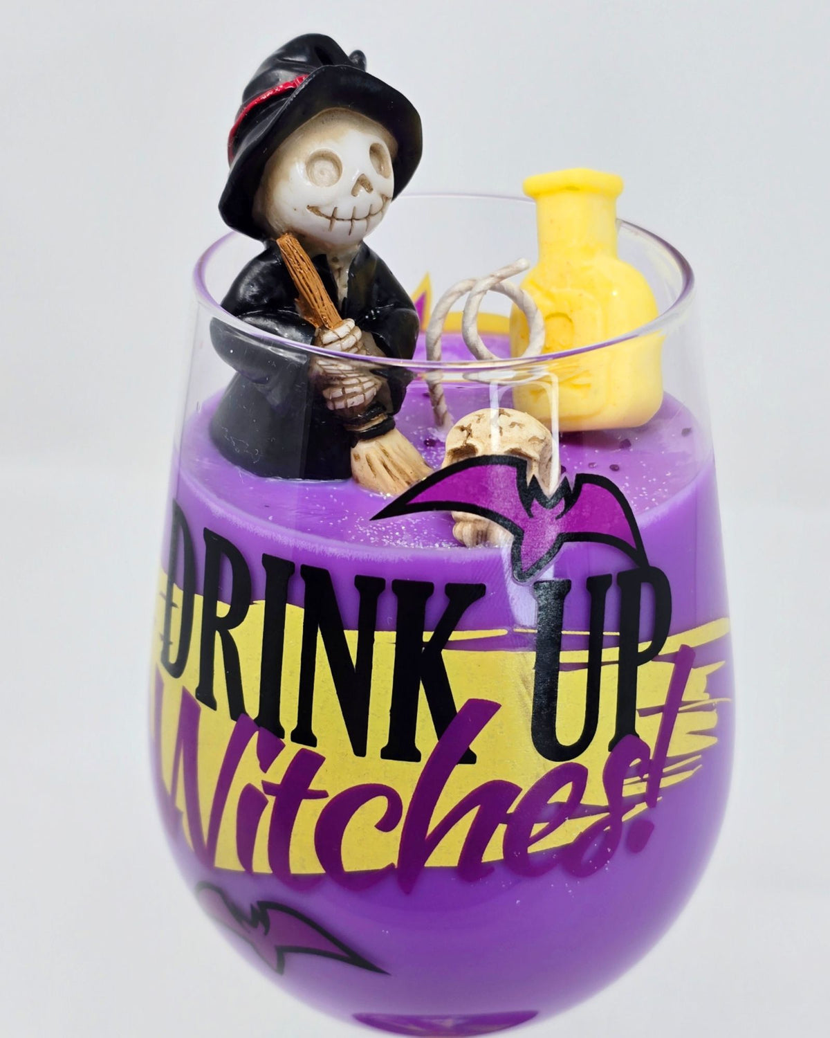 Artisan One Moon Flame Drink Up Witches Wine Glass Candle Cherry Cheesecake 18oz