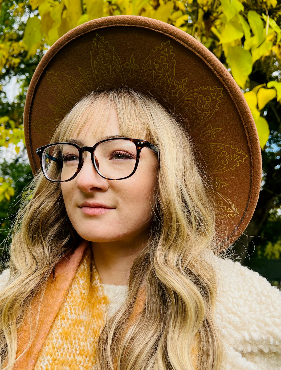 Fox & Fable - Vegan Felt Wide Brim Hat - XL Brim - Caramel - Wrought Iron -  - 