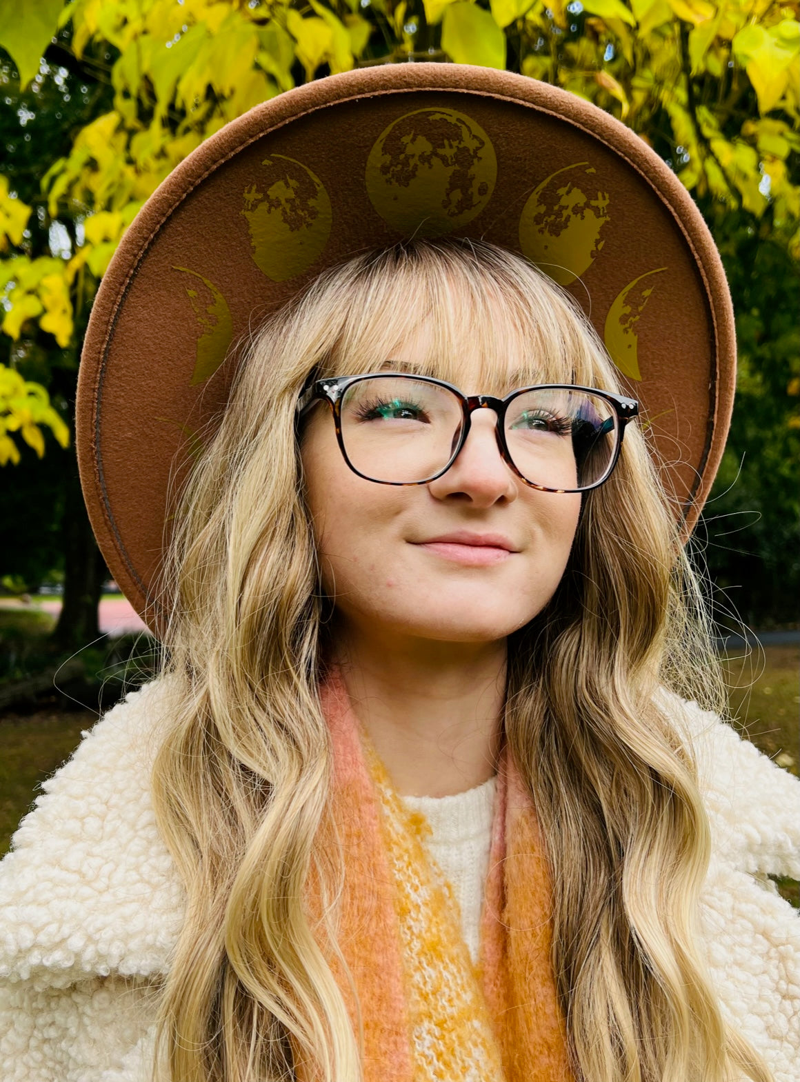 Fox & Fable - Vegan Felt Wide Brim Hat - XL Brim - Caramel - Large Moon Phase -  - 