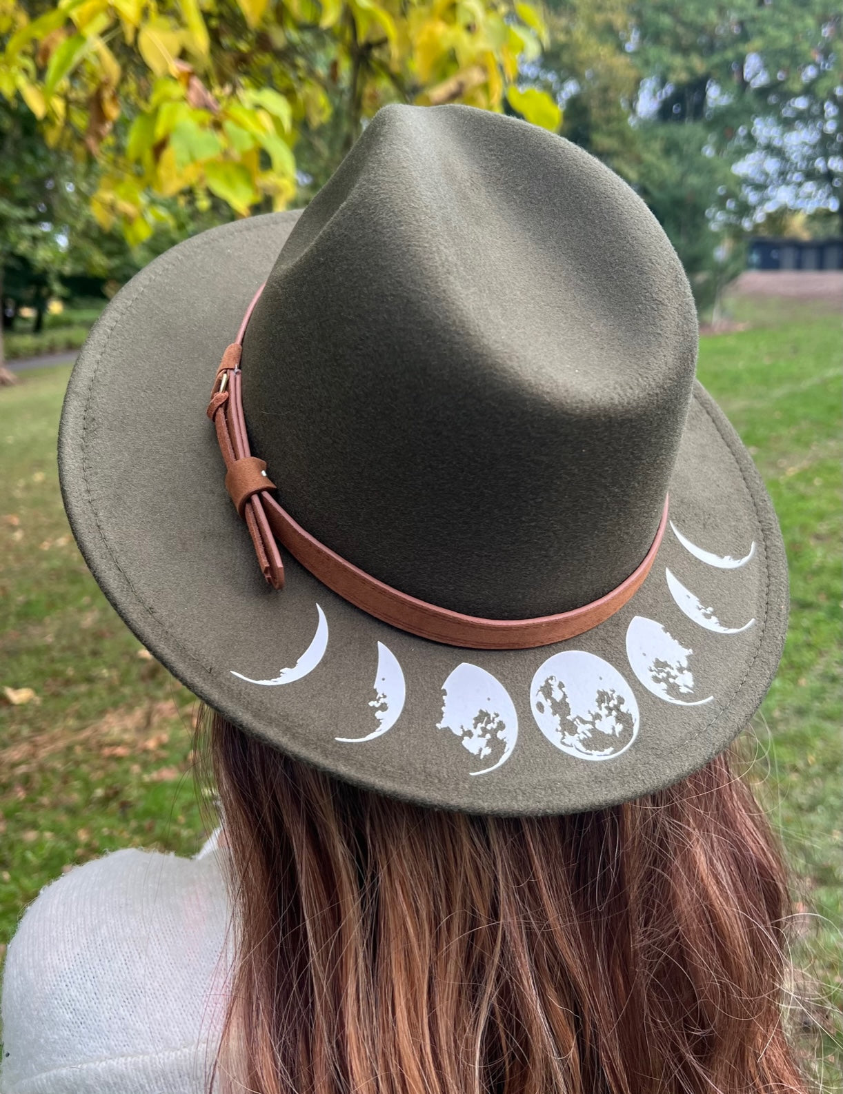 Fox & Fable - Vegan Felt Wide Brim Hat - Olive - Moon Phase -  - 