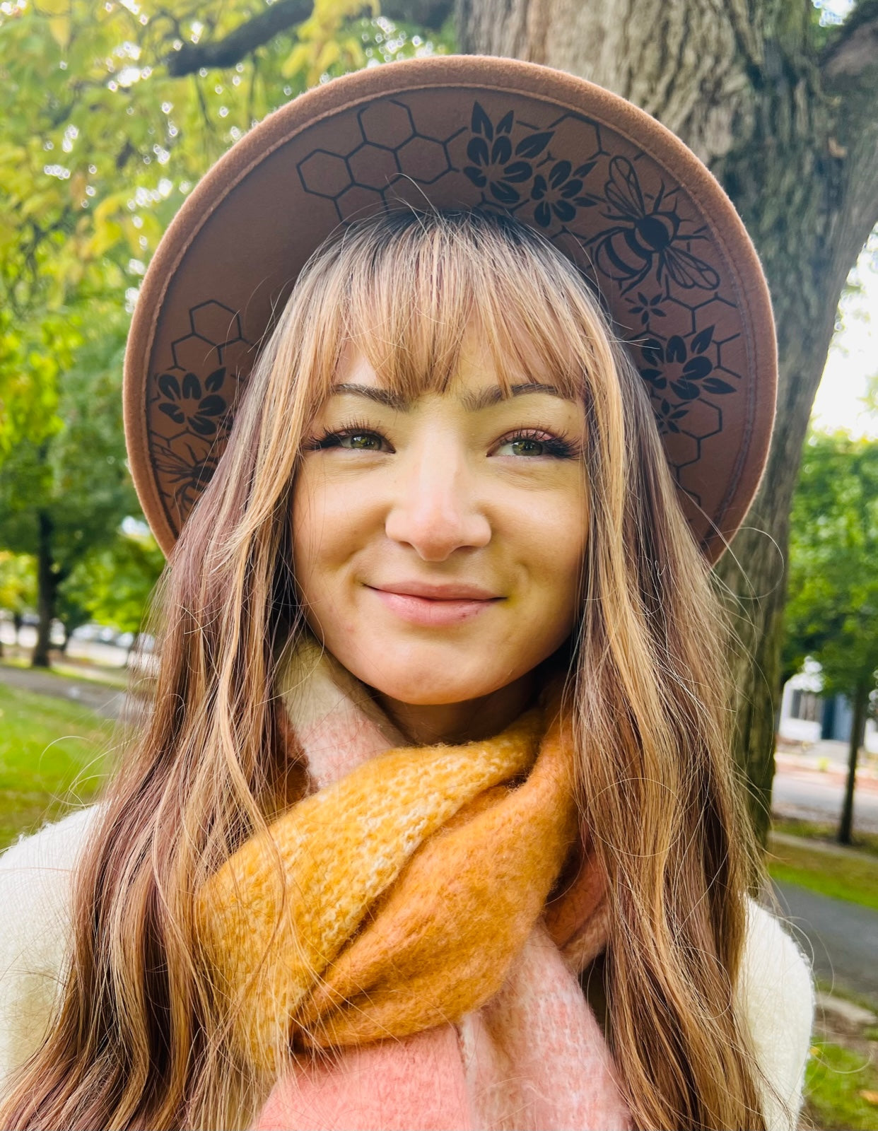 Fox & Fable - Vegan Felt Wide Brim Hat - Caramel - Honeycomb -  - 