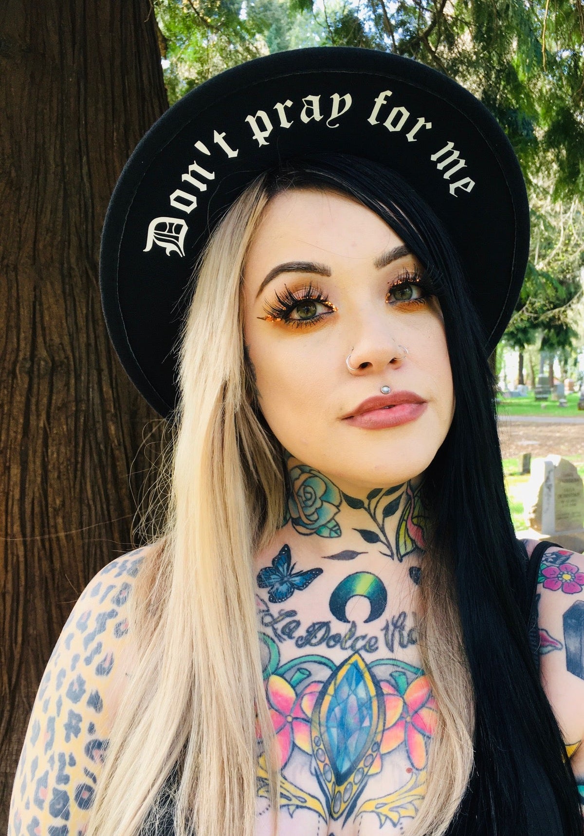 Vegan Felt Hat - "don't pray for me" -  - 
