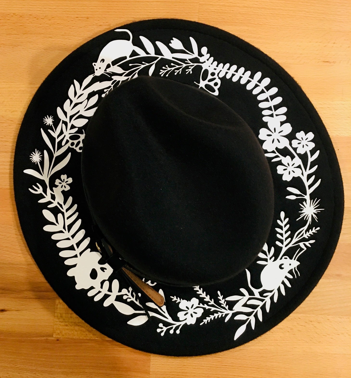 Vegan Felt Hat - Springtime Spooky -  - 