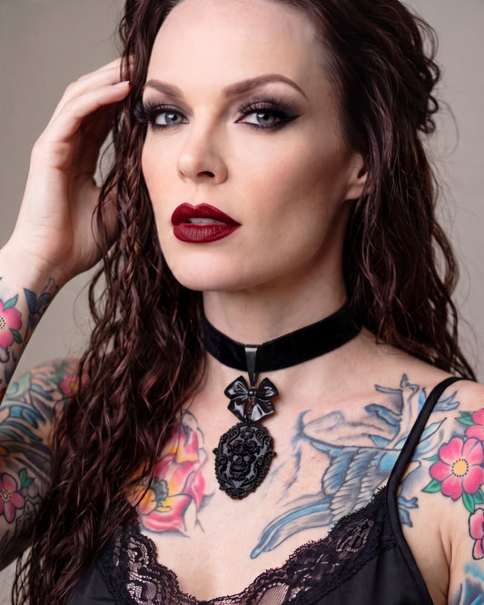 Killstar Sorrows Choker Velvet Band Black Skull Cameo Bow Gothic Necklace