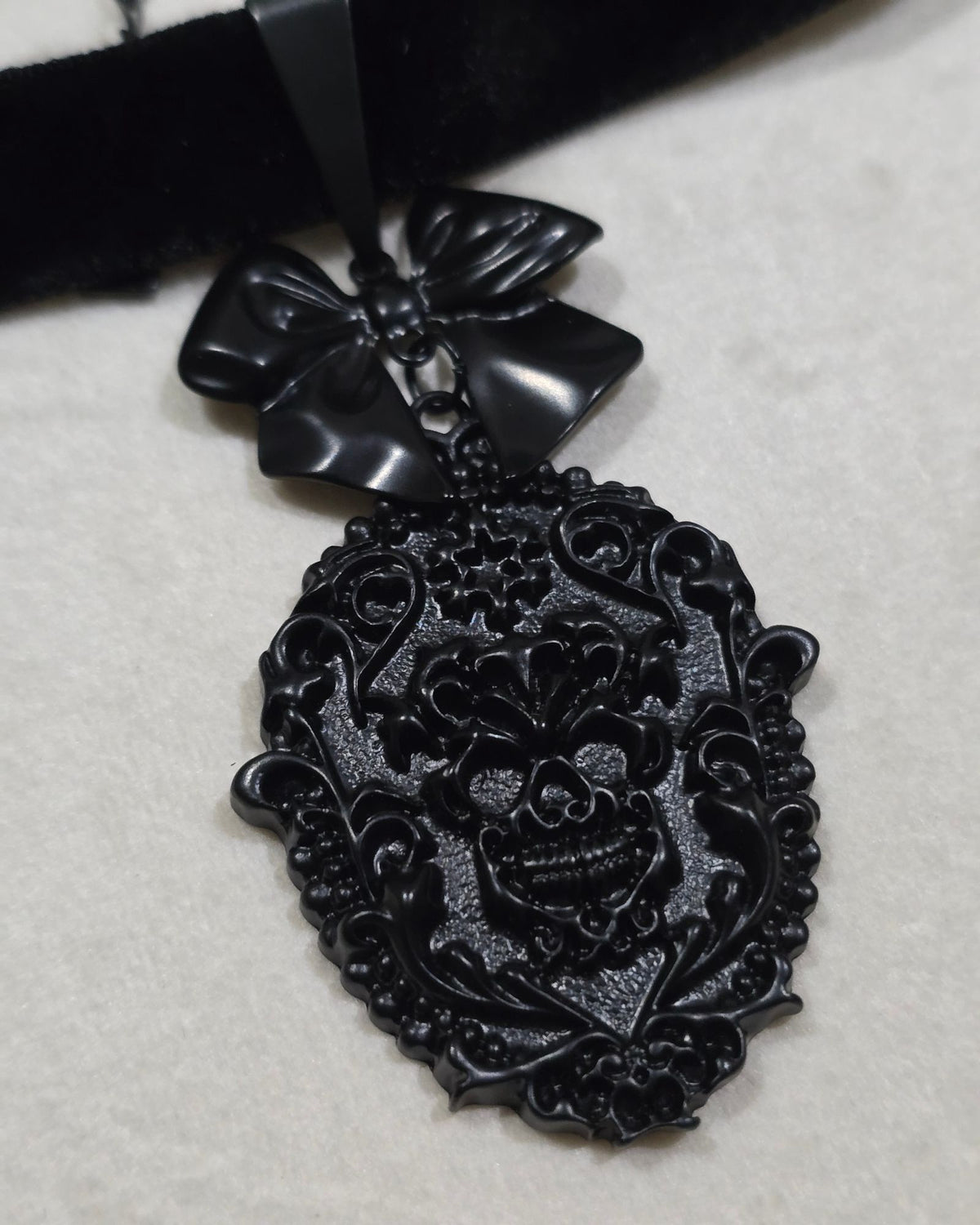 Killstar Sorrows Choker Velvet Band Black Skull Cameo Bow Gothic Necklace