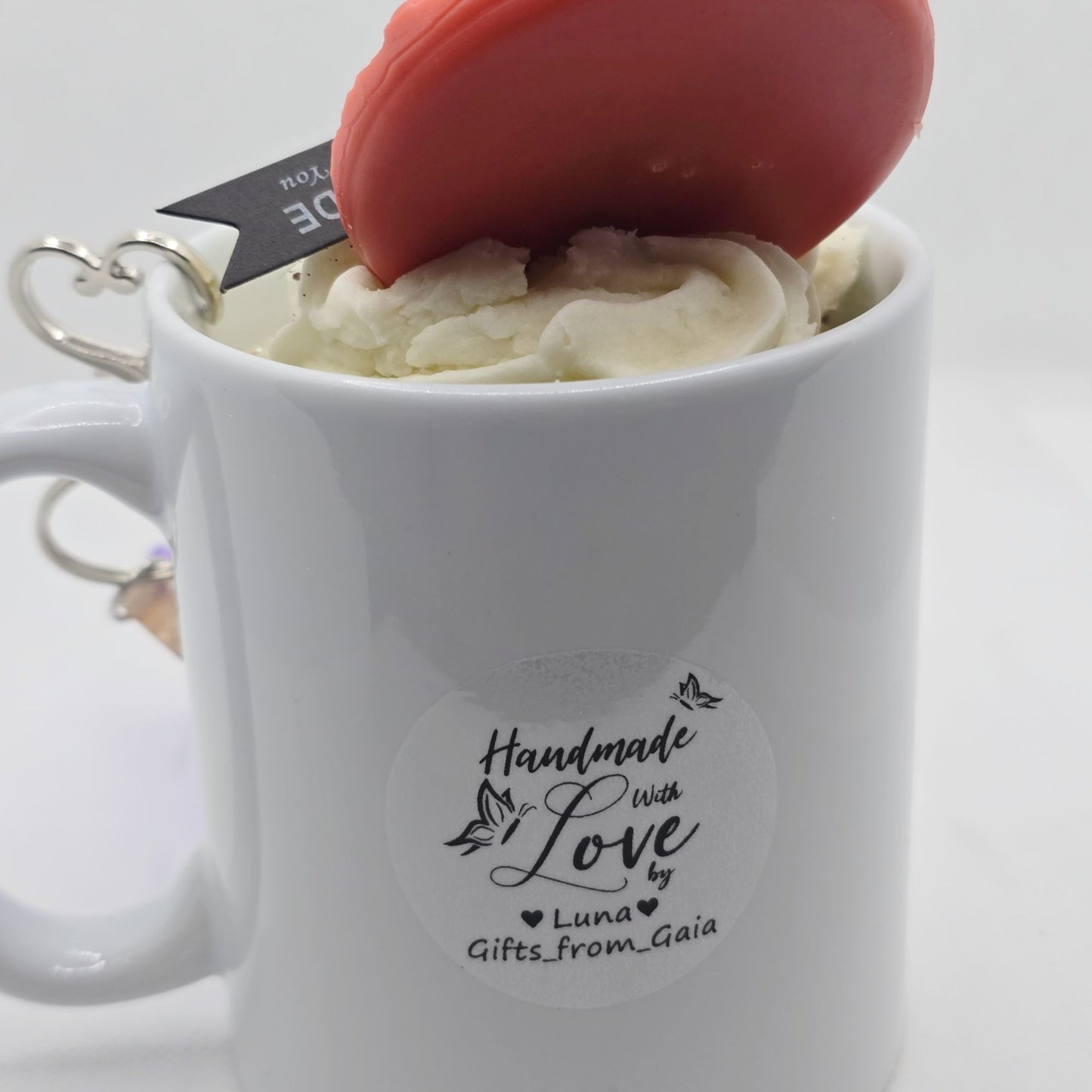 Aries Zodiac Candle Gift Set – Scented Mug Candle w/ Handmade Resin Keychain