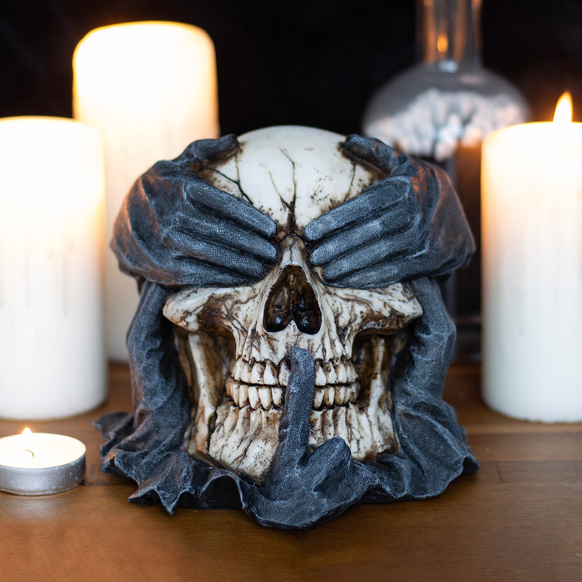 SEE NO EVIL - Desk Top Sculpture -  - Resin Sculptures