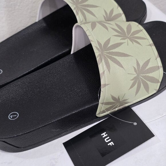 Plantlife Graphic Slides in Green with Comfort Footbed