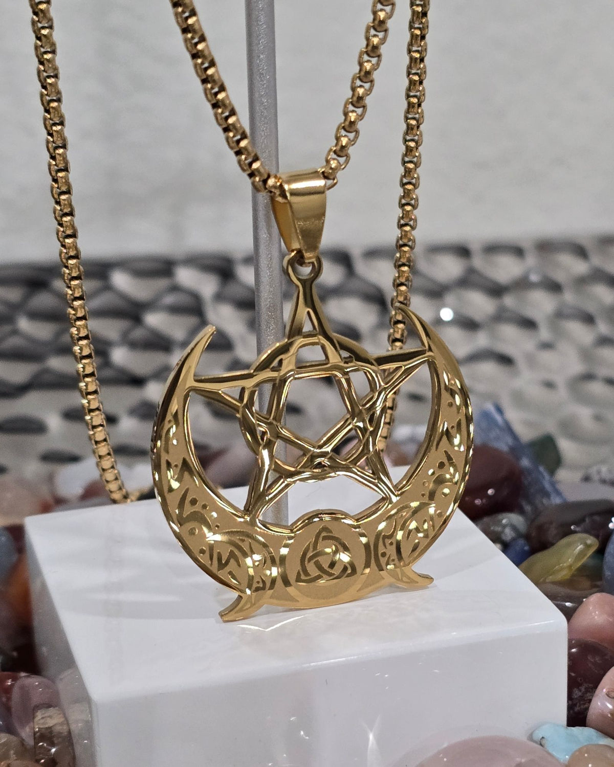 Gold Crescent Moon Pentagram Necklace Celtic Triquetra Trinity Pendant 20"