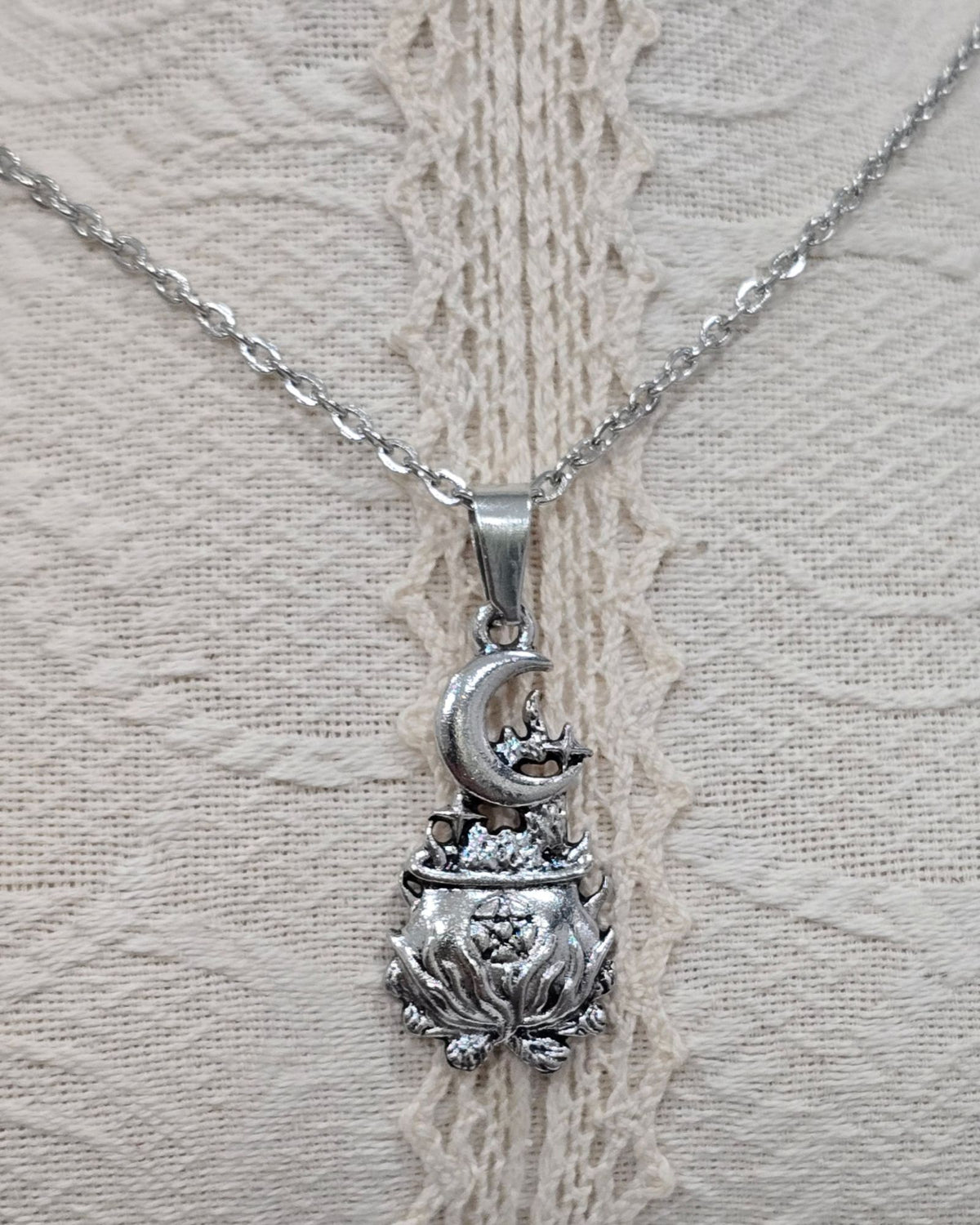Witch Cauldron Pentagram Necklace Moon Star Stainless Steel Witchy Pendant 16"