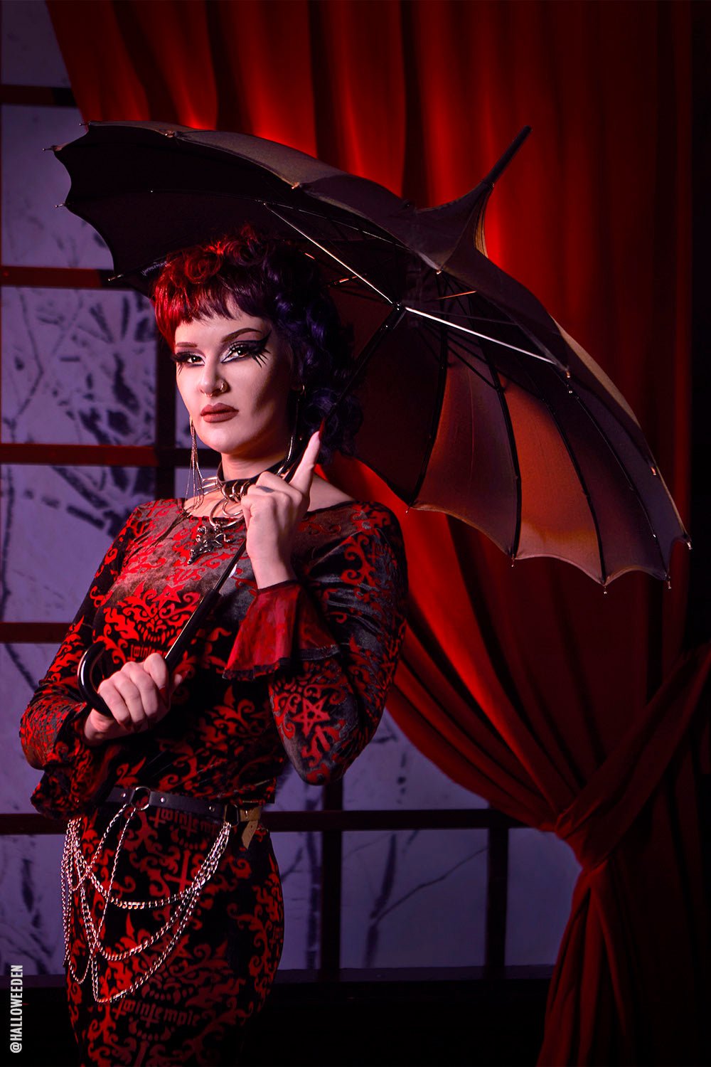 Batwing Pagoda Umbrella [MIDNIGHT BLACK]