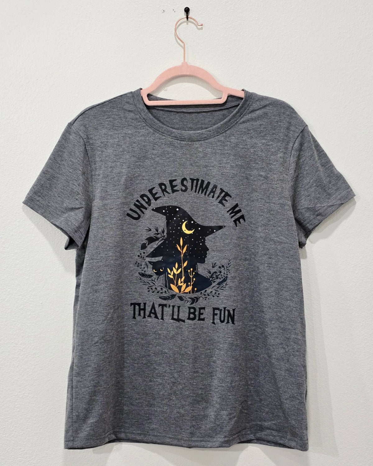 Underestimate Me Witch Black Cat Gray Graphic Tee Shirt Halloween Top L New