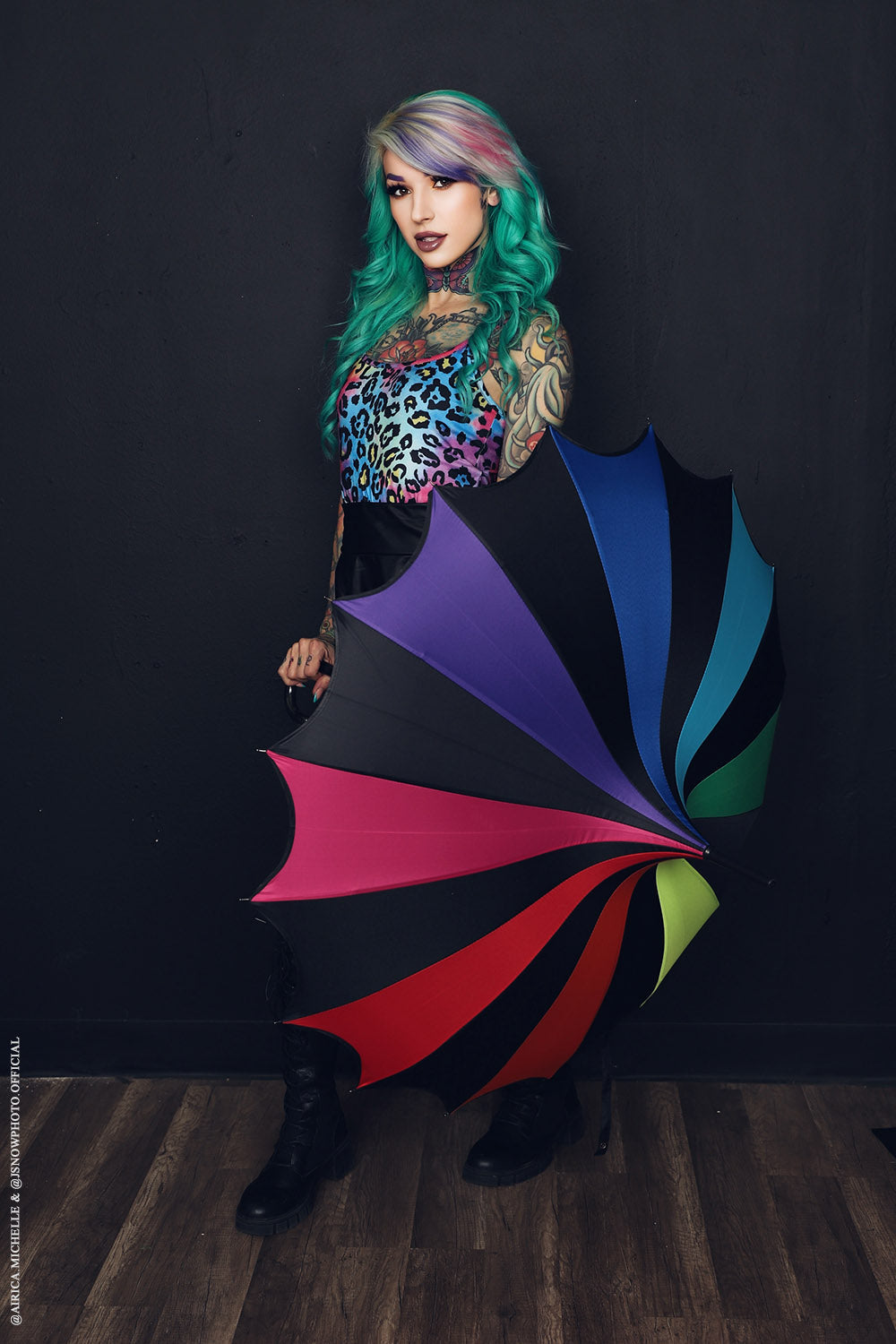Batwing Pagoda Umbrella [Goth Rainbow]