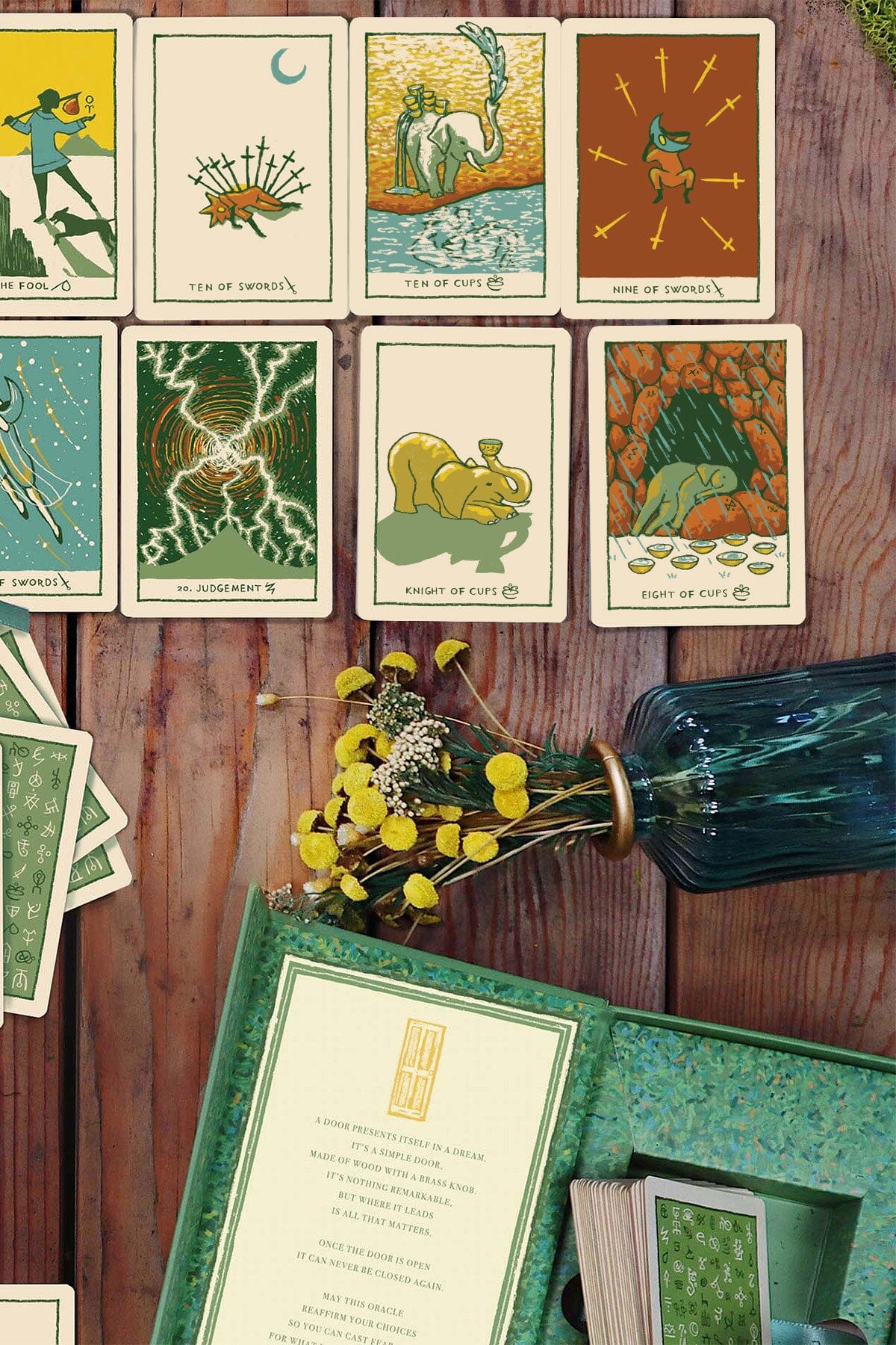 Green Glyphs Tarot Deck - Nature Mysticism Cards - Botanical Divination Deck