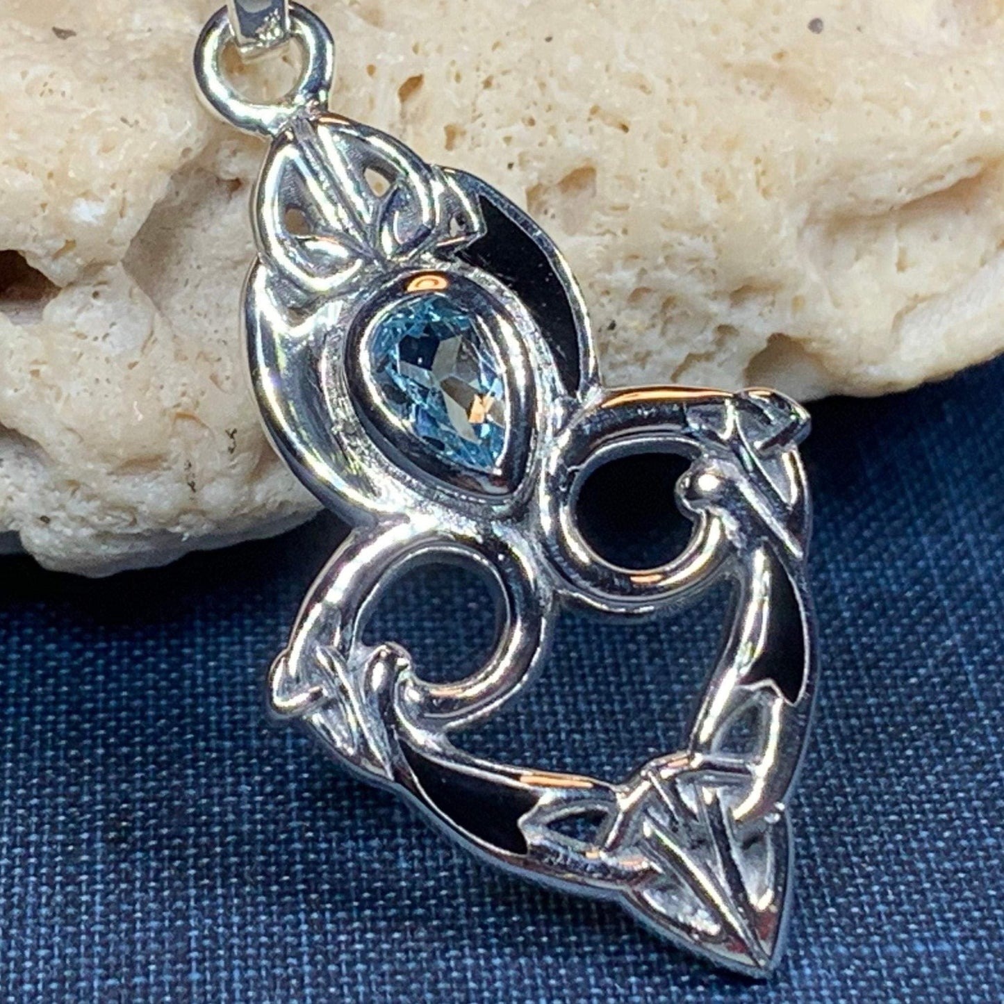 Cordelia Trinity Knot Necklace -  - Pendant