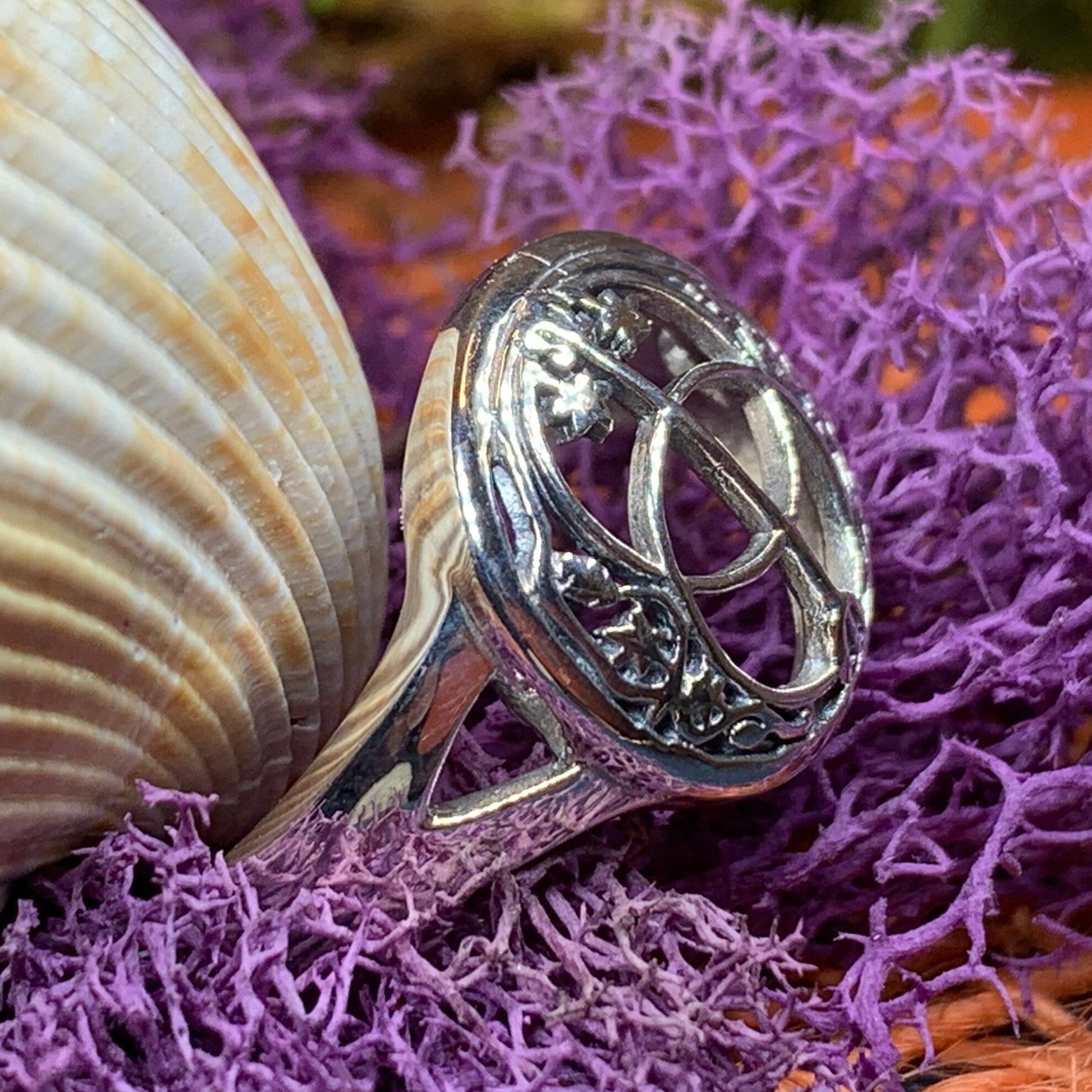 Chalice Well Ring -  - Ring