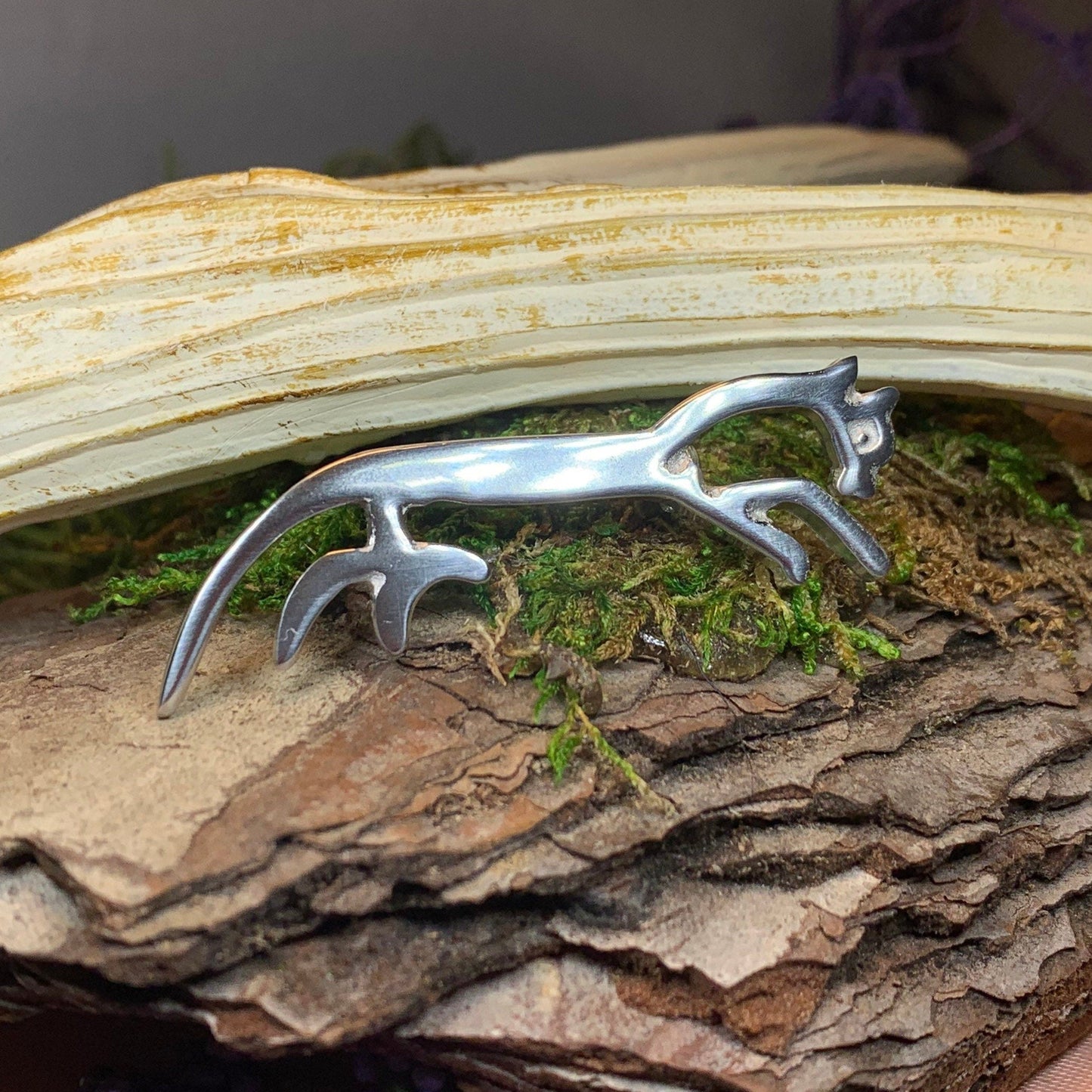 Celtic Uffington White Horse Brooch -  - Brooch