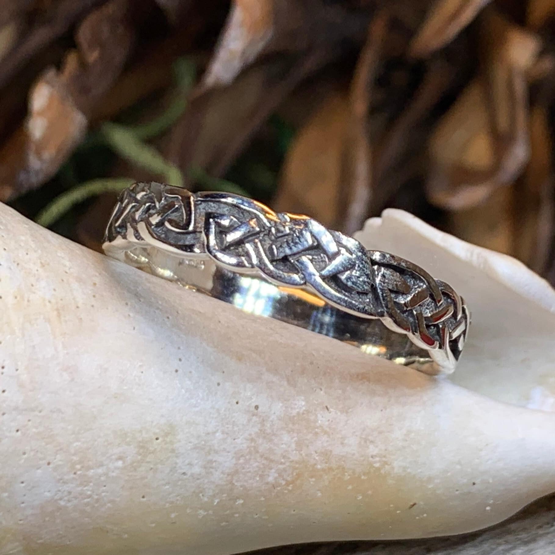Comfort Celtic Knot Ring -  - Ring